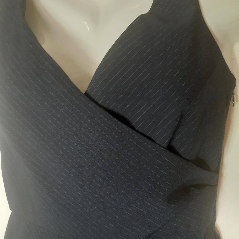 The Limited Women's Dress Navy Pinstripe Wrap V Neck Blue‎ Vintage Y2K Size 4 - Picture 3 of 8